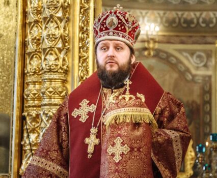 Пасхальное видеопоздравление архиепископа Подольского и Люберецкого Аксия
