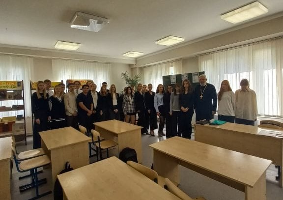 Диалог со священником: СОШ № 10