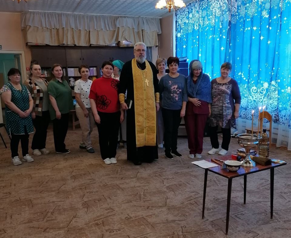 «Добрый сад» Освящение здания сада.